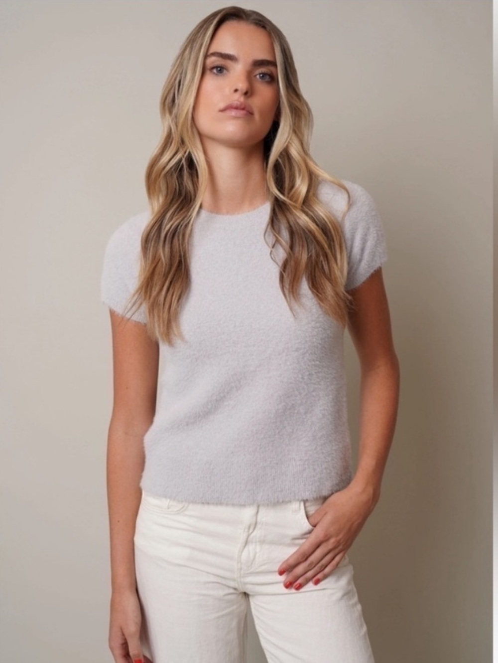 New CYRUS Short-Sleeve Soft Mink Tee Sweater